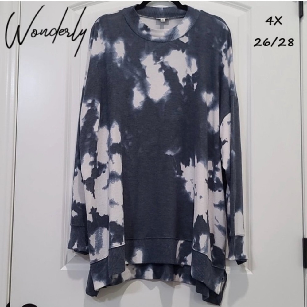 Wonderly Women's Tie-Dye Sweater-Blue and White